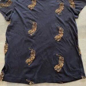 Monrow Tiger Printed All Over 90s Tee Shirt Short Sleeve Novelty Print